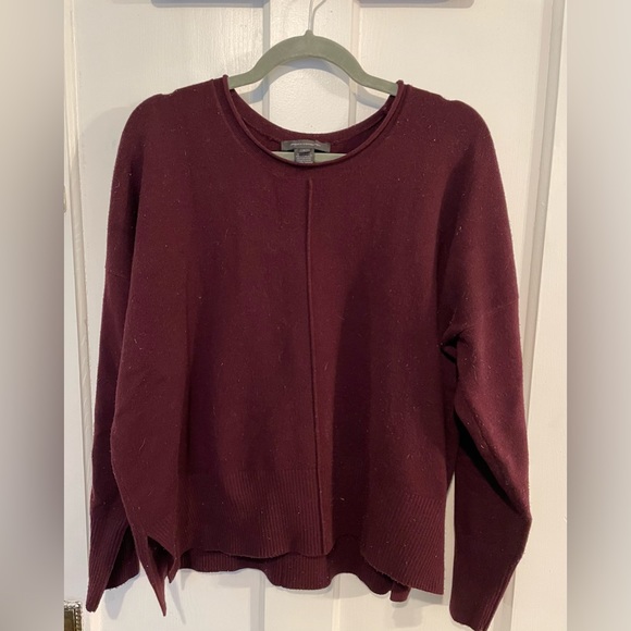London Fog, burgundy sweater, size large - Picture 1 of 1